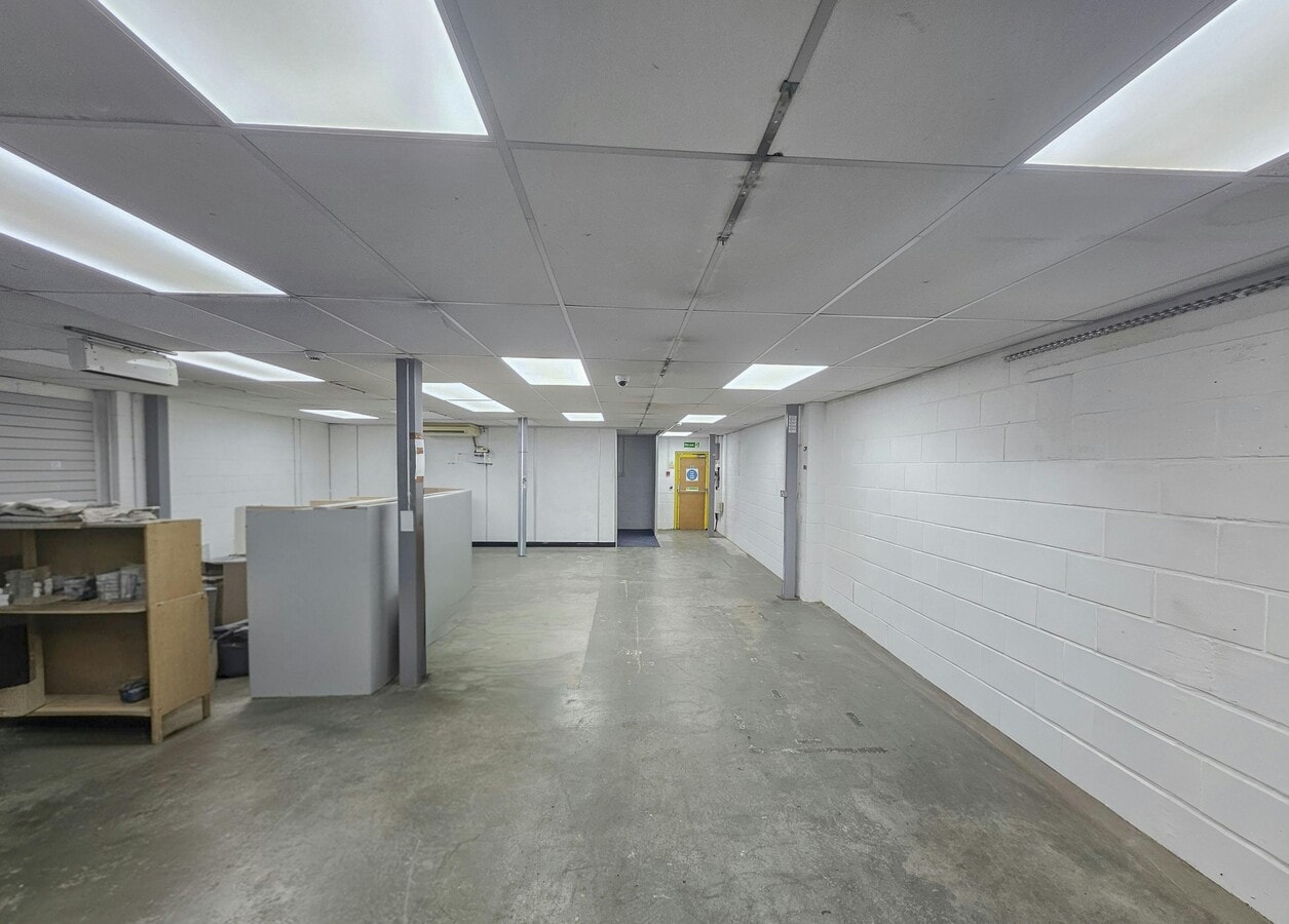 Dalmeyer Rd, London, LND NW10 2XA - Unit 7 - - Interior Photo - Image 1 of 3