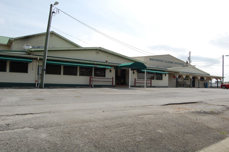 13130 AL 157 Hwy, Moulton, AL for sale - Primary Photo - Image 1 of 1