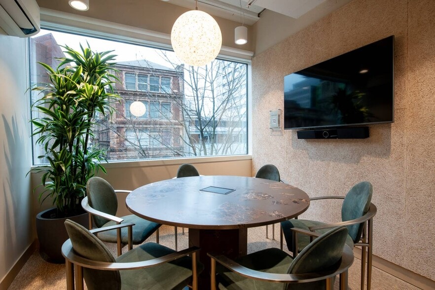 174-177 High Holborn, London to rent - Building Photo - Image 2 of 20