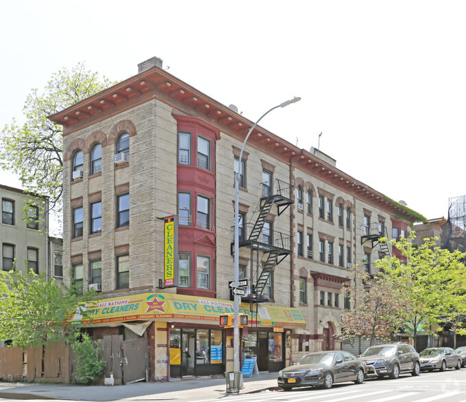 103 Kingston Ave, Brooklyn, NY for sale - Building Photo - Image 1 of 1