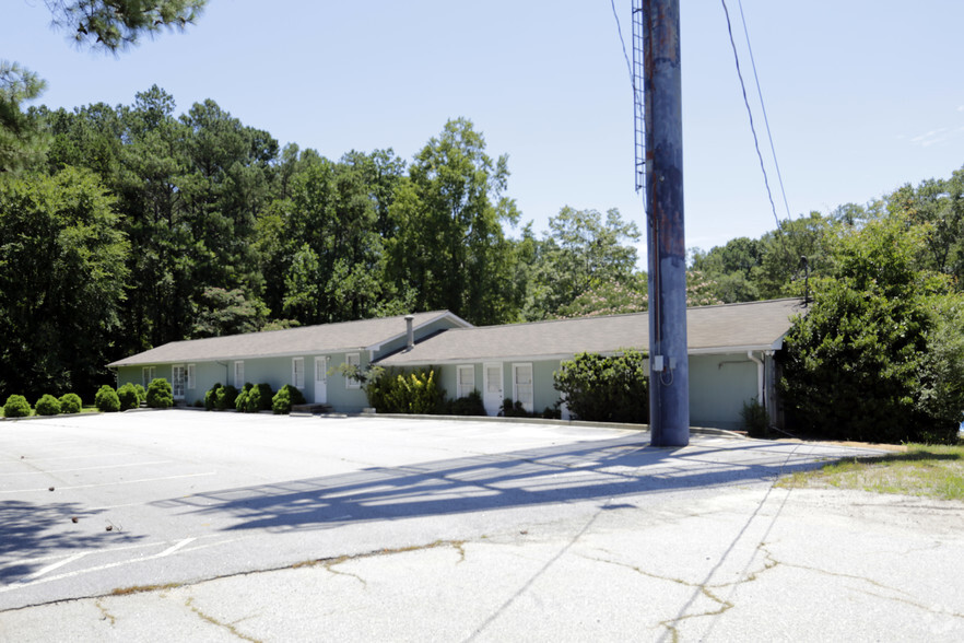 4494 Stone Mountain Hwy, Lilburn, GA for sale - Primary Photo - Image 1 of 1