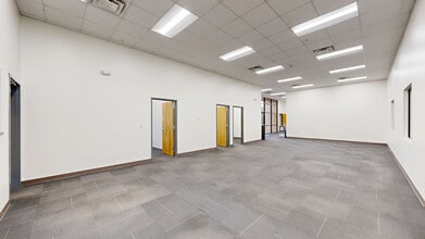 6870 Firstpark Blvd, Lakeland, FL to rent Matterport 3D Scan- Image 1 of 13