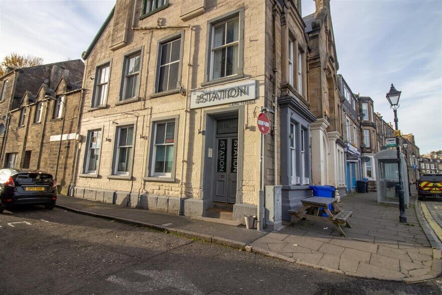 1 Dovemount Pl, Hawick for sale - Building Photo - Image 1 of 1