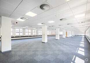 17-21 Chorlton St, Manchester to rent Interior Photo- Image 2 of 4