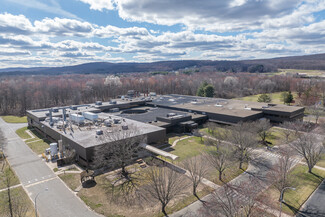 More details for 350 Knotter Dr, Cheshire, CT - Office for Rent