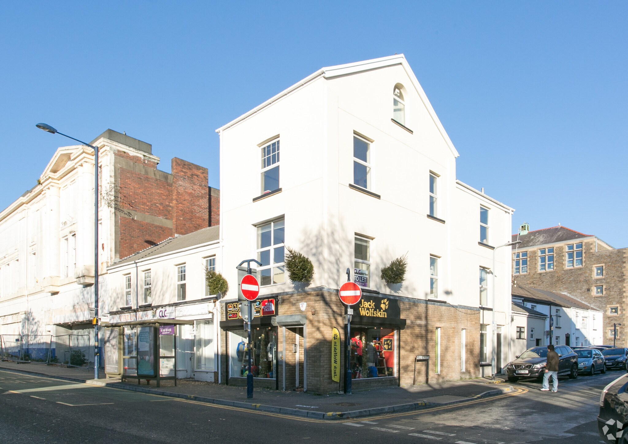 30-32 Cradock St, Swansea for sale Primary Photo- Image 1 of 1