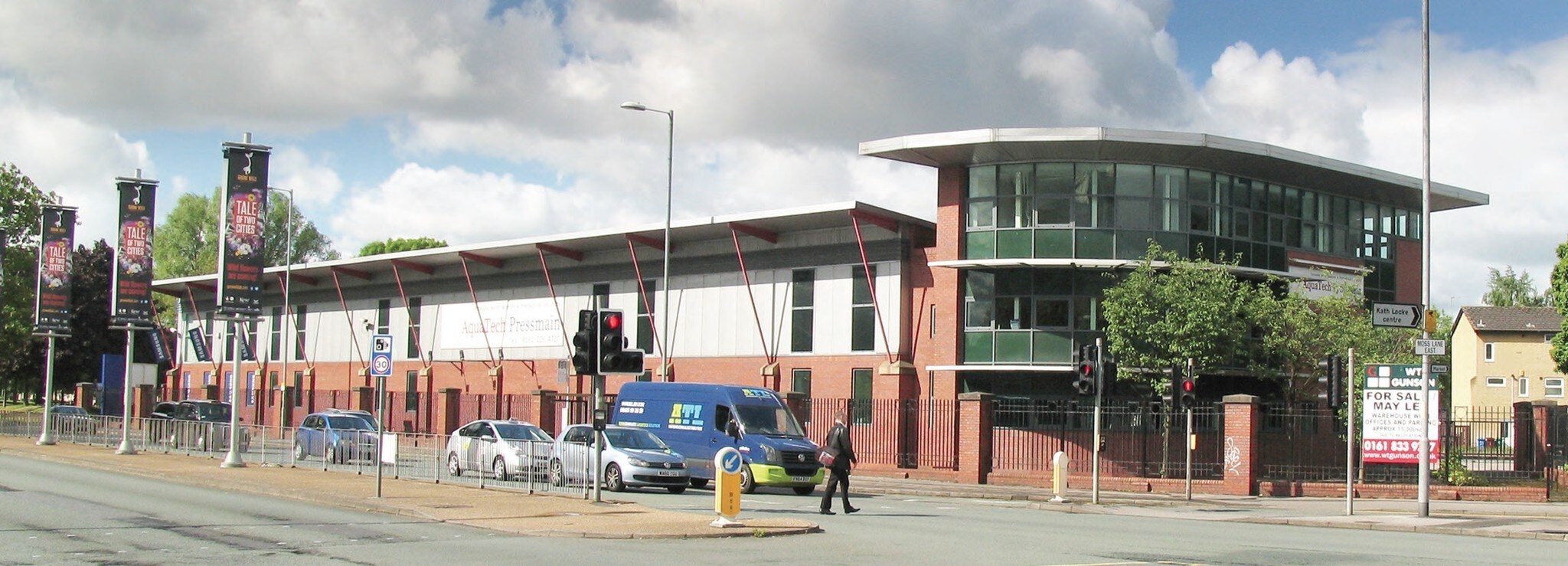 130-140 Princess Rd, Manchester for sale Primary Photo- Image 1 of 1