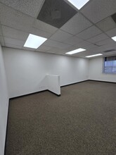 7710 Balboa Ave, San Diego, CA for rent Building Photo- Image 1 of 15