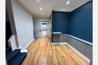 52 Bow St, Lisburn to rent Interior Photo- Image 1 of 3