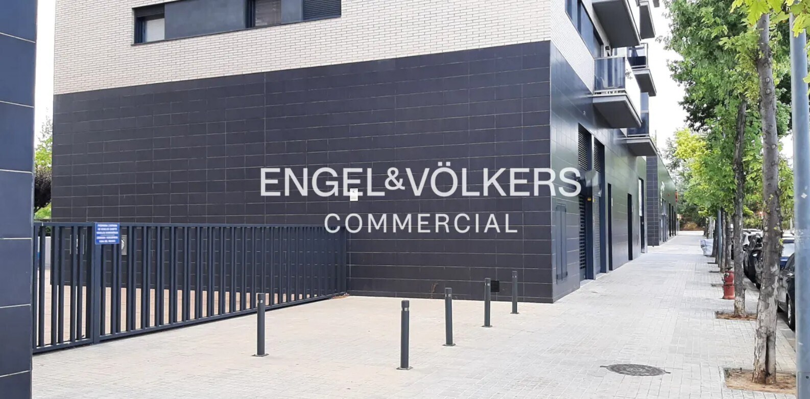 Sabadell, BAR 08206 - Unit 6 -  - Interior Photo - Image 1 of 6