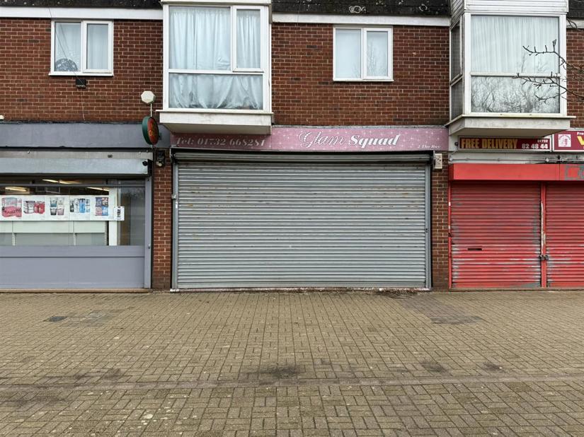 2 The Bay, Gravesend to rent Building Photo- Image 1 of 3