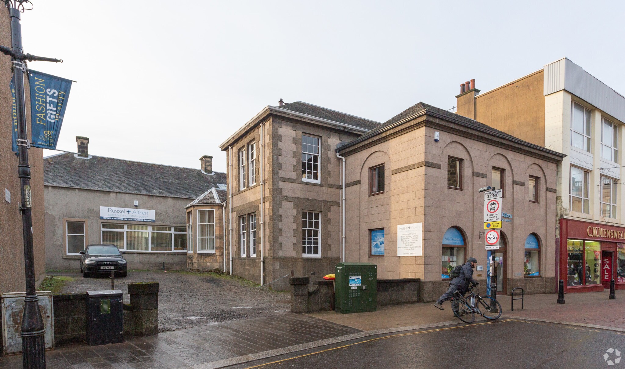 9 Cow Wynd, Falkirk for sale Primary Photo- Image 1 of 1