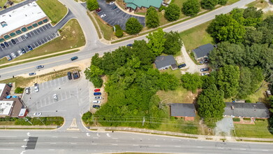 2100 N Broad St, Holly Springs, NC for sale Primary Photo- Image 1 of 1