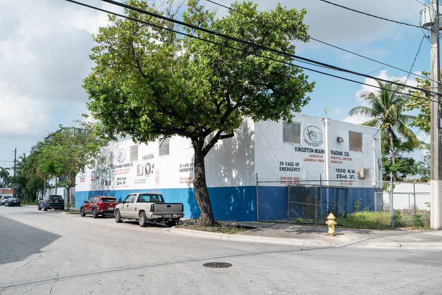 1500 NW 22nd St, Miami, FL for sale - Building Photo - Image 1 of 9