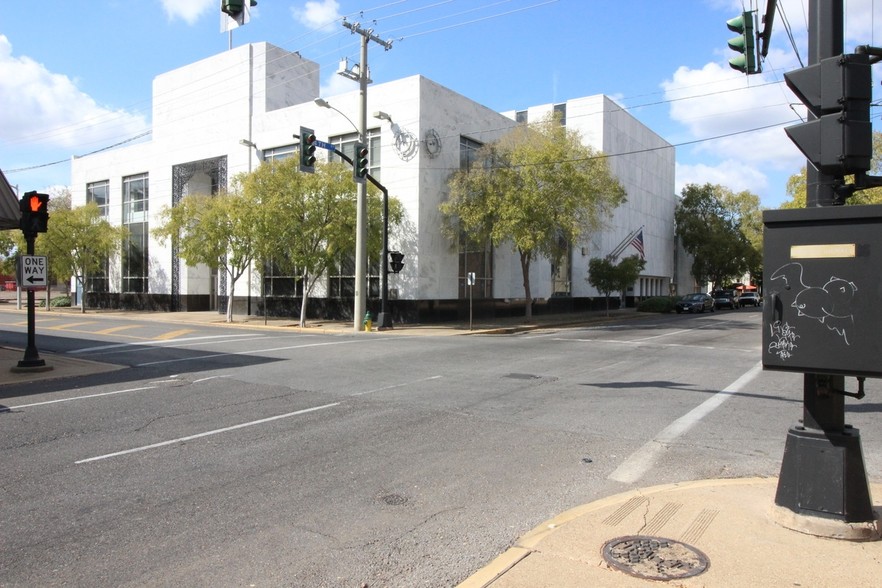 900 4th St, Alexandria, LA for sale - Building Photo - Image 1 of 1