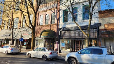 236 Broadway St, Chico, CA for rent Building Photo- Image 1 of 6