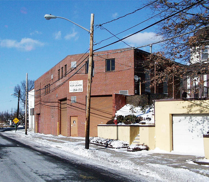 230-234 Orchard St, East Rutherford, NJ for rent - Building Photo - Image 1 of 1