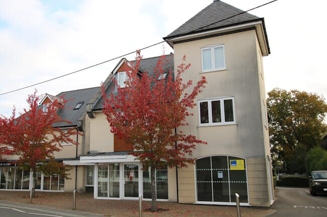 More details for 206 Station Rd, West Moors - Retail to Rent