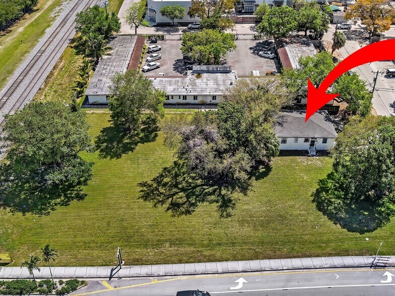 8105-8191 NE 3rd Pl, Miami, FL for sale - Aerial - Image 2 of 23