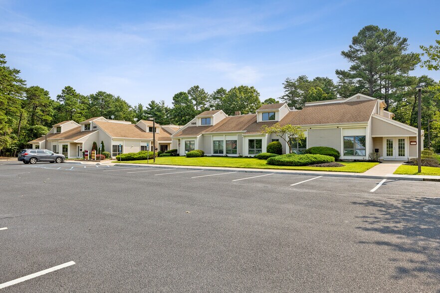 Sturbridge Office Park in Voorhees, NJ portfolio of 2 properties for sale on LoopNet.co.uk - Building Photo - Image 1 of 7