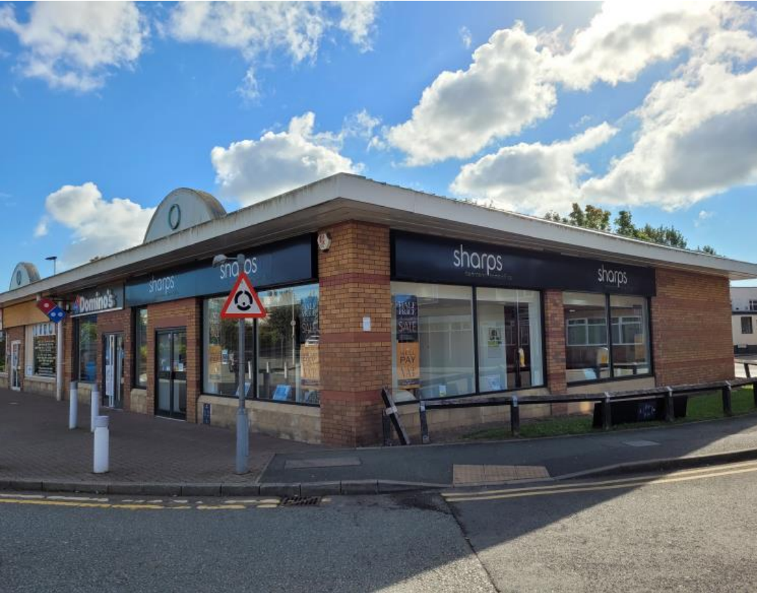 Island Green Shopping Centre, Wrexham for rent Building Photo- Image 1 of 1