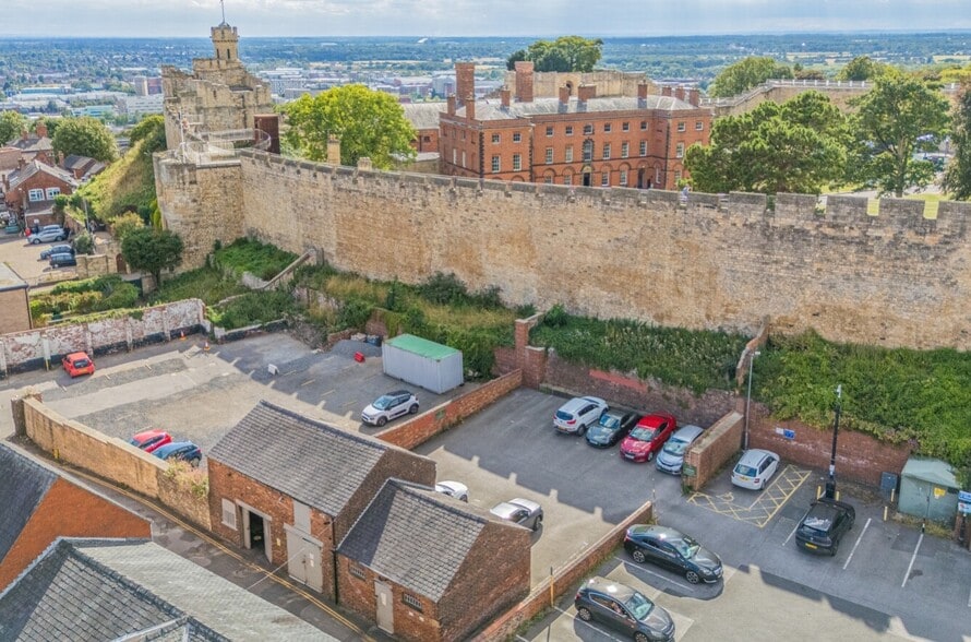 St. Pauls Ln, Lincoln for sale - Primary Photo - Image 1 of 19