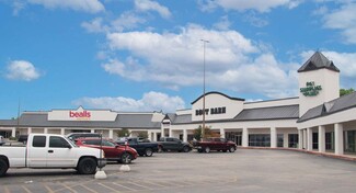 More details for 1500 E Court St, Seguin, TX - Retail for Rent