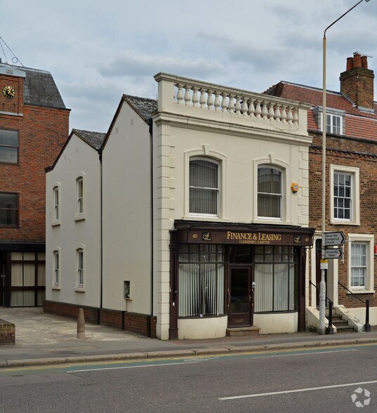 40 High Rd, London for sale - Primary Photo - Image 1 of 1