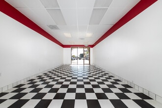 14701-14721 Princeton Ave, Moorpark, CA to rent Building Photo- Image 1 of 3