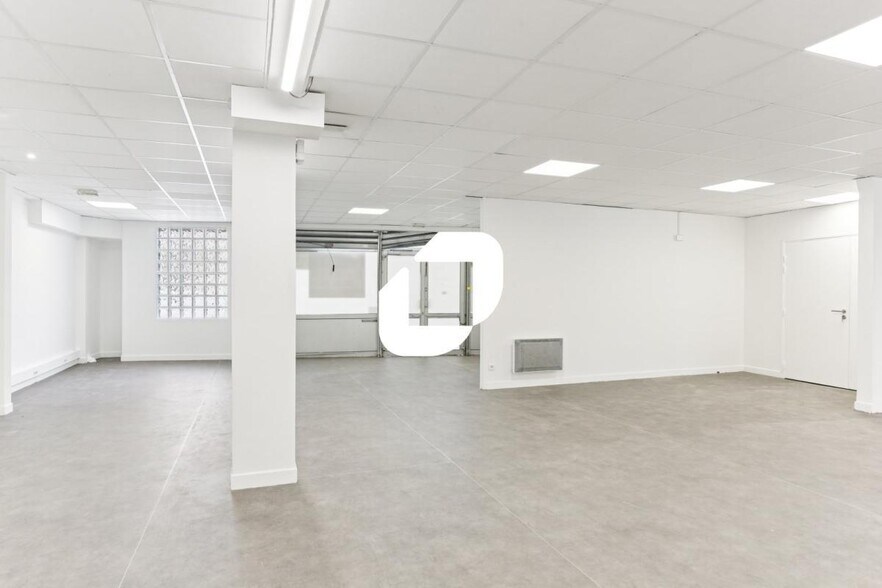 Office in Boulogne-Billancourt to rent - Interior Photo - Image 2 of 9