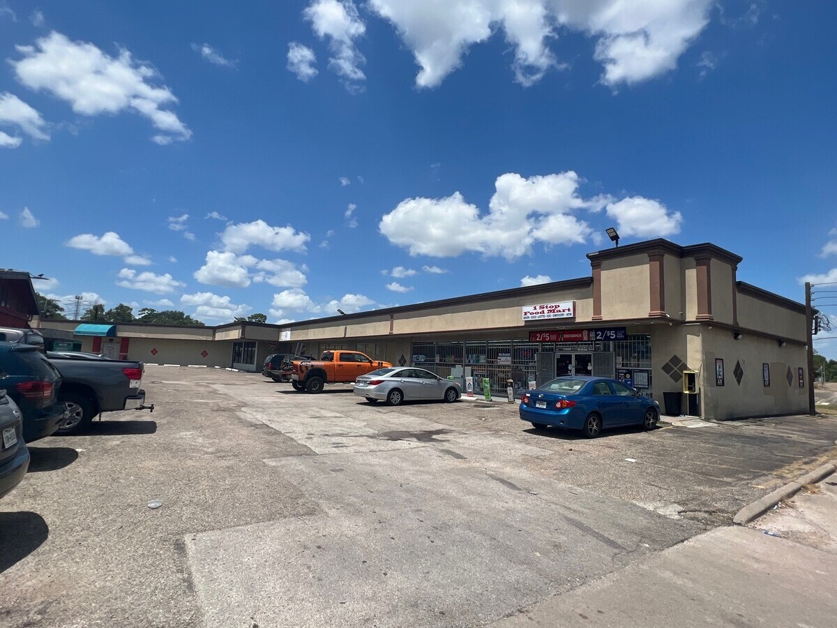 3409 W TC Jester Blvd, Houston 77018 TC Jester Retail Center UK
