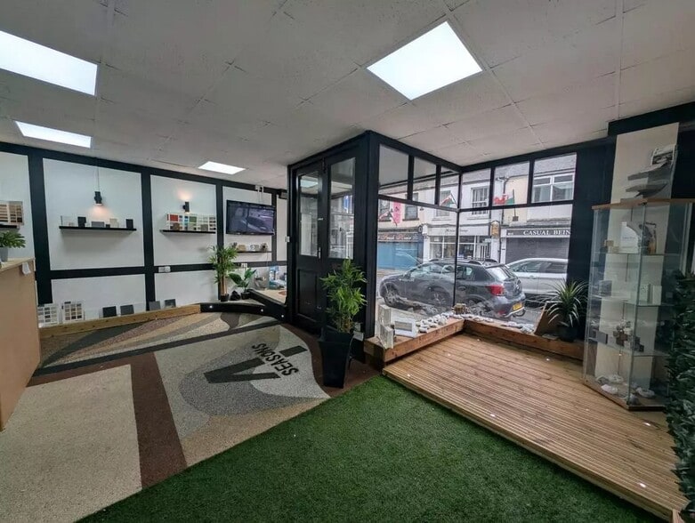 Canon St, Aberdare to rent - Interior Photo - Image 3 of 8