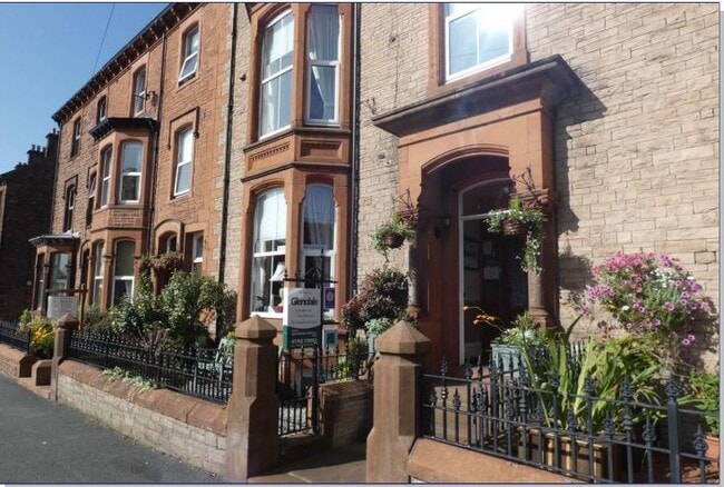 More details for 4 Portland St, Penrith - Hospitality for Sale