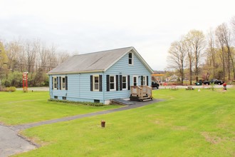 280 S Main St, Newtown, CT for sale Primary Photo- Image 1 of 1