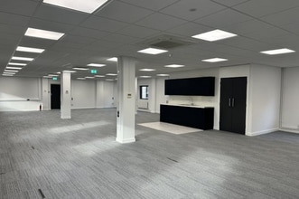 22-30 York Rd, Maidenhead to rent Interior Photo- Image 2 of 3