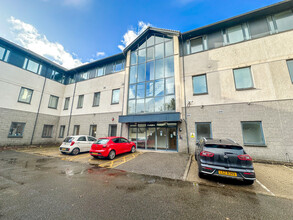 Nettles Hl, Redruth for rent Building Photo- Image 1 of 10