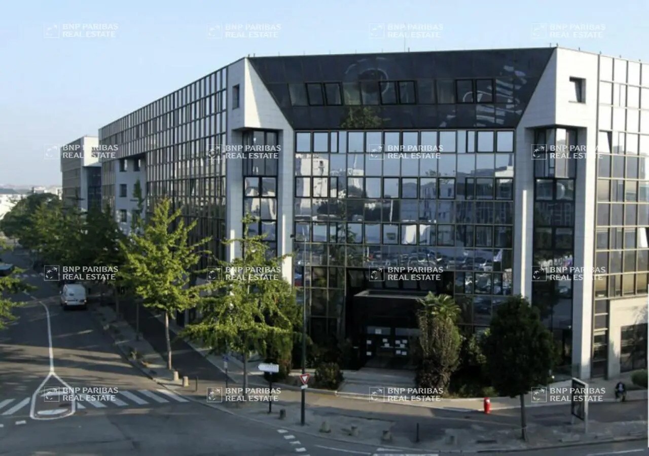 Office in Nantes to rent Building Photo- Image 1 of 15