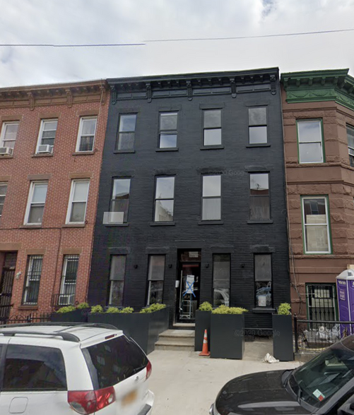 588 Quincy St, Brooklyn, NY for sale - Building Photo - Image 1 of 1