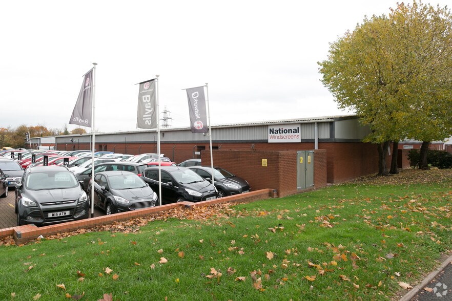 11 Shipston Close, Worcester to rent - Building Photo - Image 3 of 3