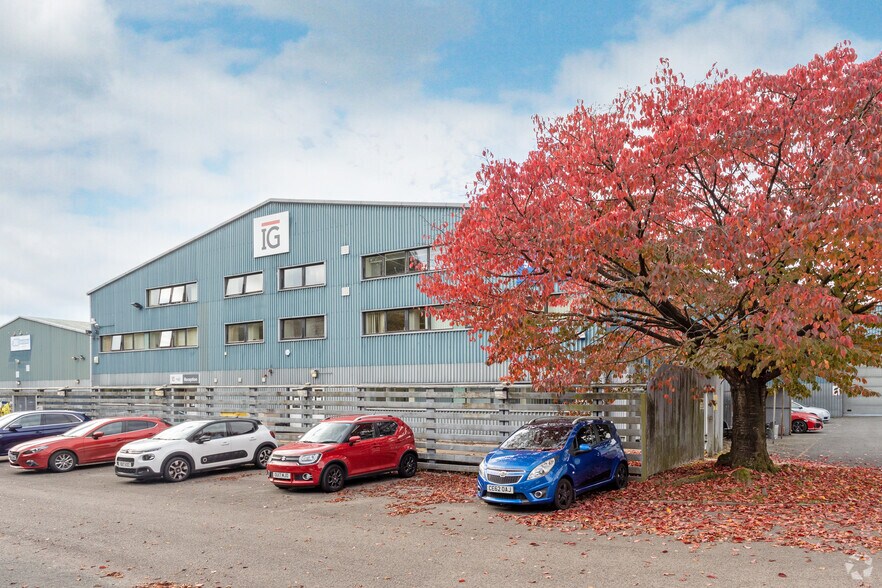 Avondale Rd, Cwmbran for sale - Primary Photo - Image 1 of 1