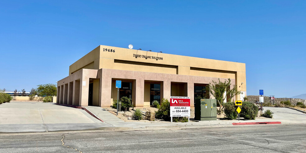 19486 Newhall St, North Palm Springs, CA for sale - Building Photo - Image 1 of 6