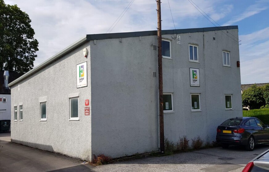 Longlands Rd, Windermere to rent - Building Photo - Image 2 of 3