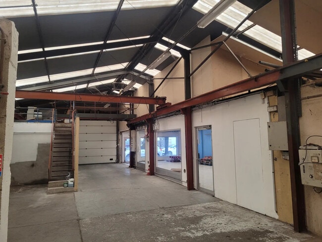 Vente Bureaux 325 m²