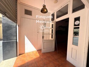 Retail in El Vendrell, Tarragona to rent Interior Photo- Image 1 of 18