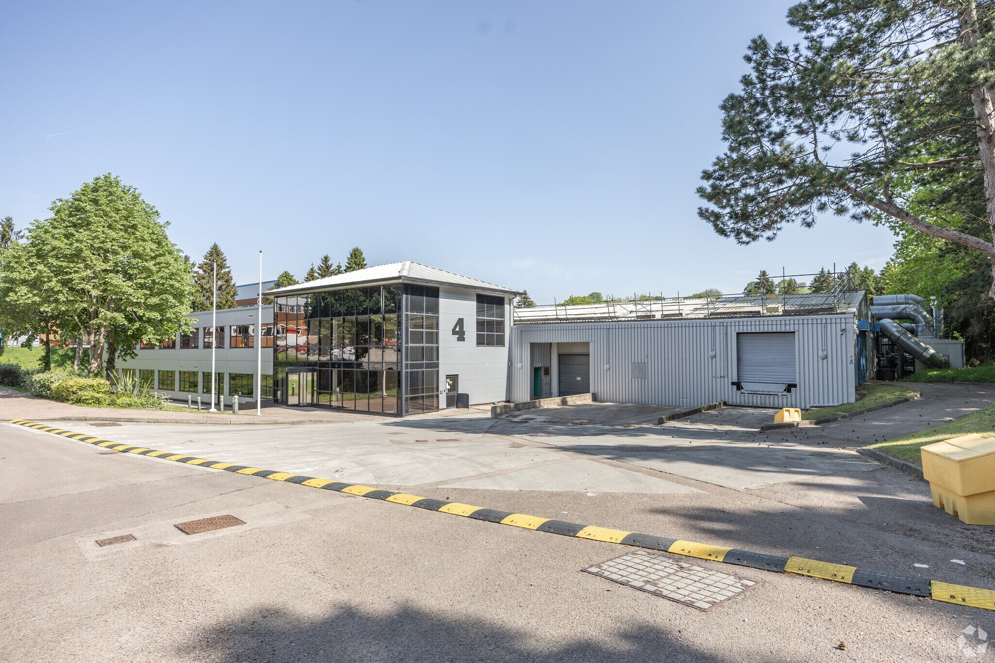 Vantage Point Dr, Mitcheldean to rent Primary Photo- Image 1 of 13