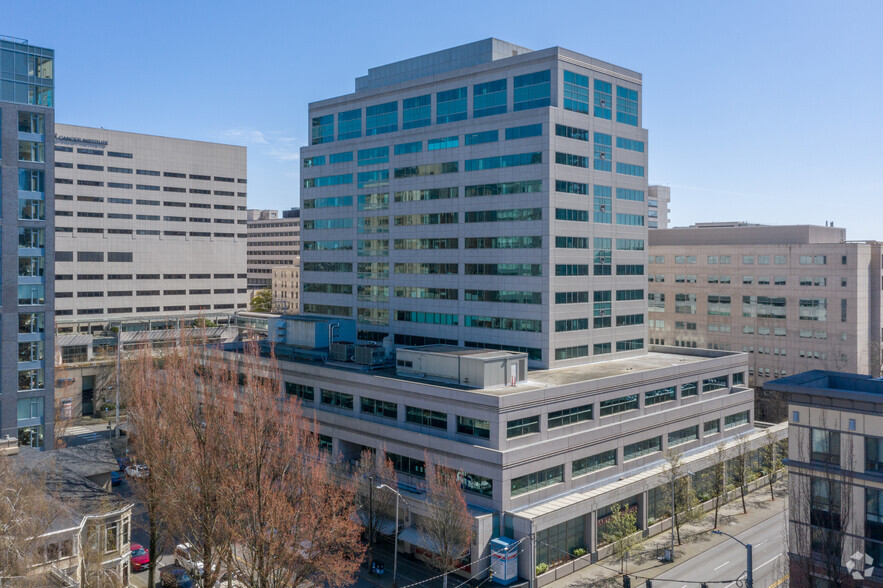 1101 Madison St, Seattle, WA for rent - Building Photo - Image 1 of 3