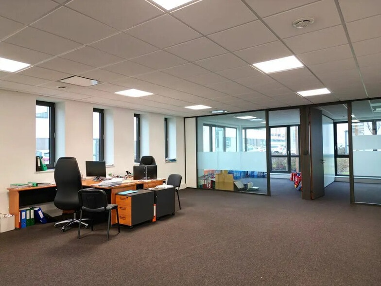Office in Strasbourg to rent - Building Photo - Image 1 of 3