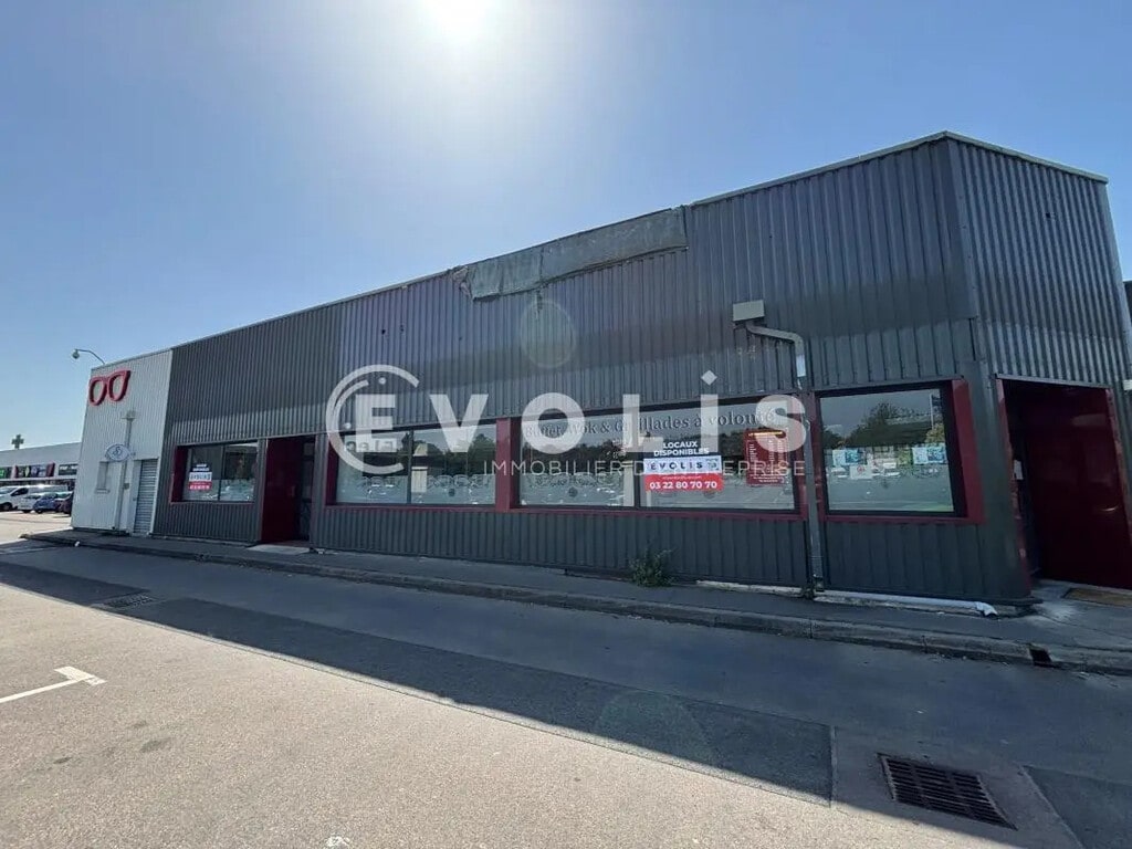 Location Commerce 595 m² - Photo 1