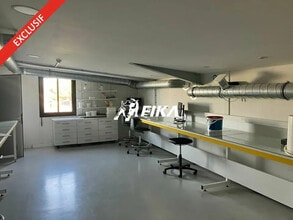 Industrial in Saint-Orens-de-Gameville for sale Interior Photo- Image 2 of 18