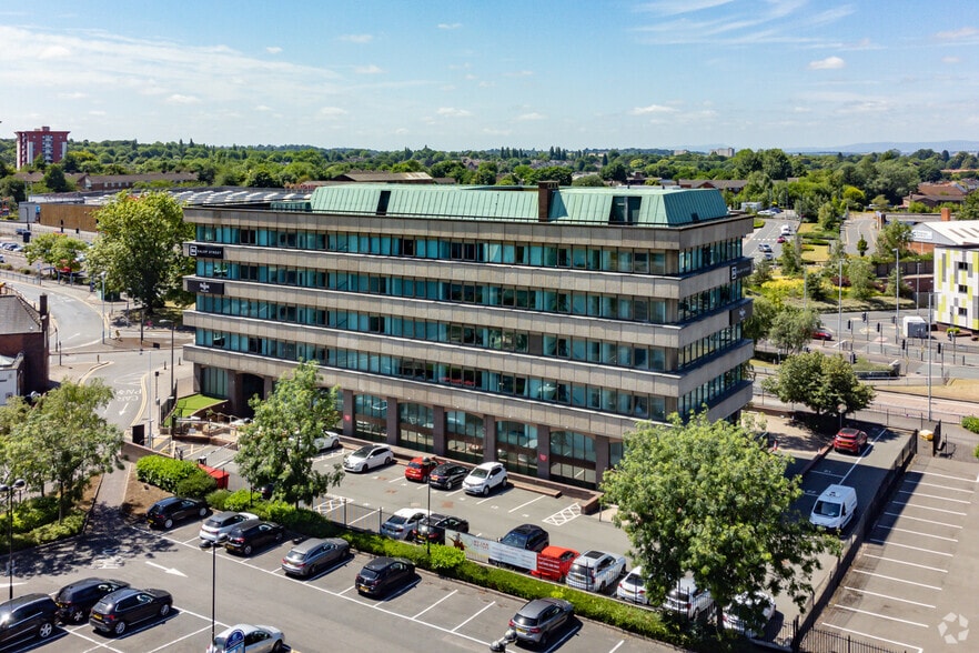 84 Salop St, Wolverhampton to rent - Building Photo - Image 2 of 11